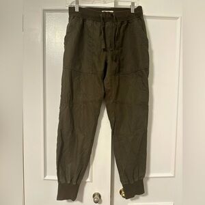 Aritzia TNA Army Green Cargo Jogger Pants Size Small Women’s Linen Blend